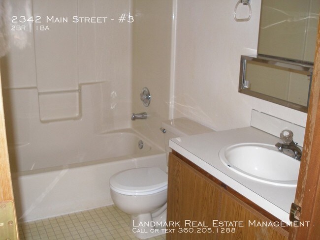 Building Photo - 2 Bedroom Apartment in Downtown Ferndale