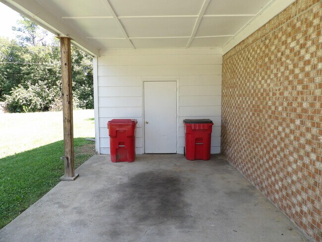 Building Photo - 7510 Owenton Rd