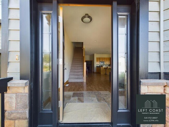 Foto del edificio - 798 SE 37th Ct