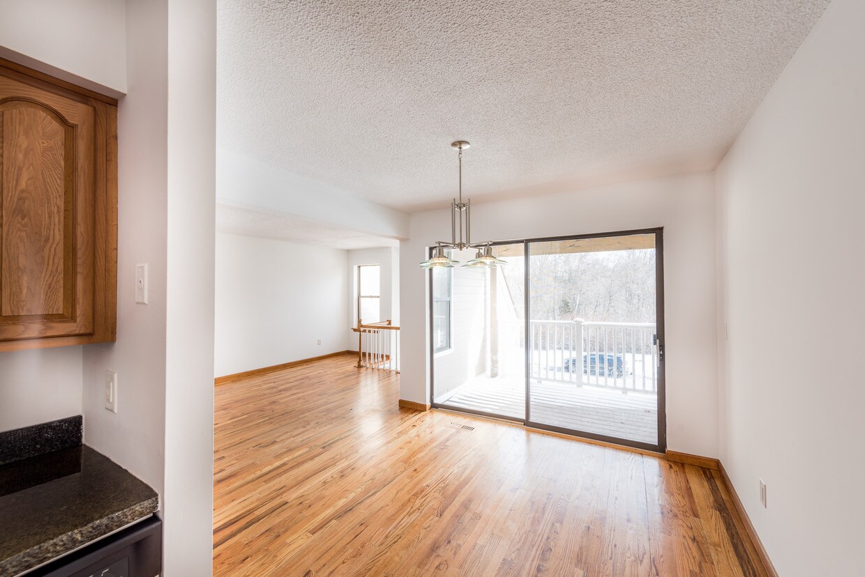 111 Peddlers Dr, Branford, CT 06405 House Rental in Branford, CT