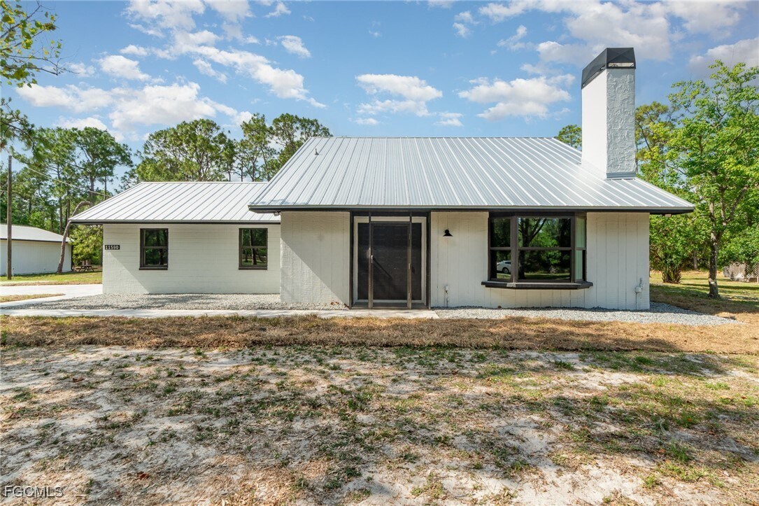 Foto principal - 11590 Fox Hill Rd
