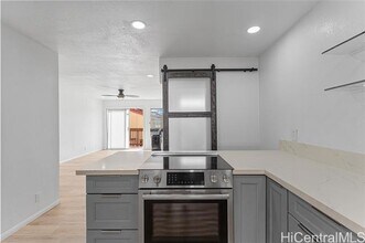 Building Photo - 46-078-78 Emepela Pl