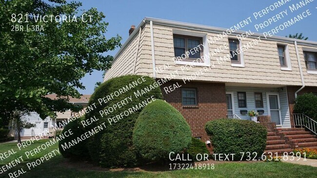 Building Photo - 821 Victoria Ct