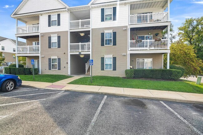 Foto del edificio - 9733 Crayford Rd