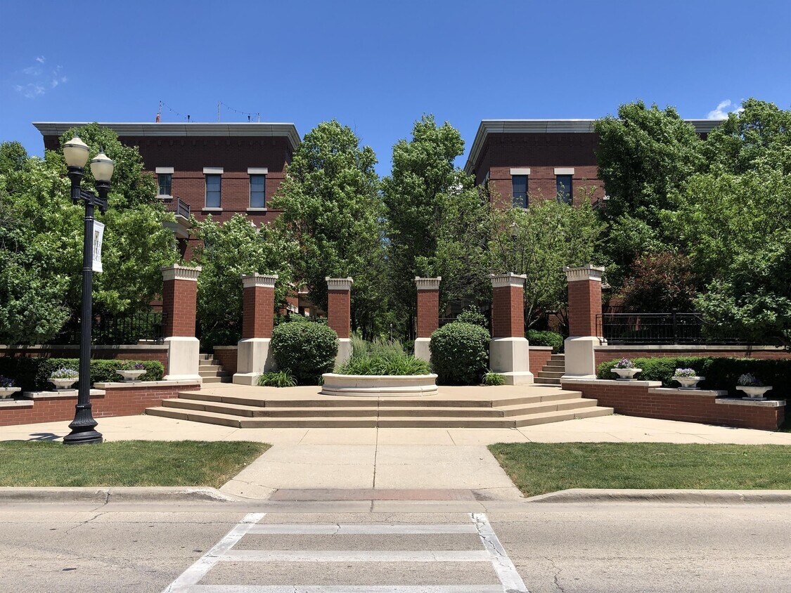 Foto principal - 152 River Walk Ct
