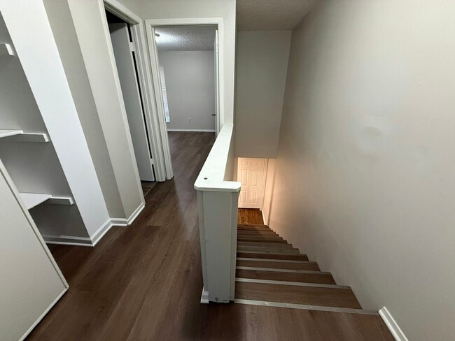 Building Photo - 201 High Meadows Blvd