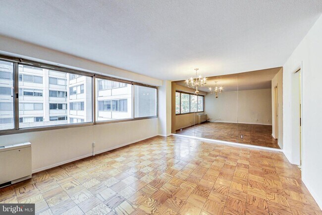 Foto del edificio - 4515 Willard Ave
