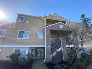 Building Photo - 5300 Harbour Pointe Blvd