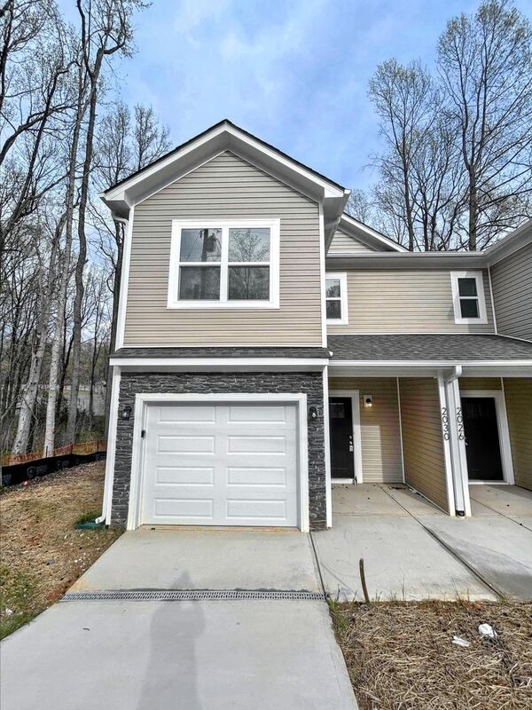 Building Photo - 2030 McDonald Dr