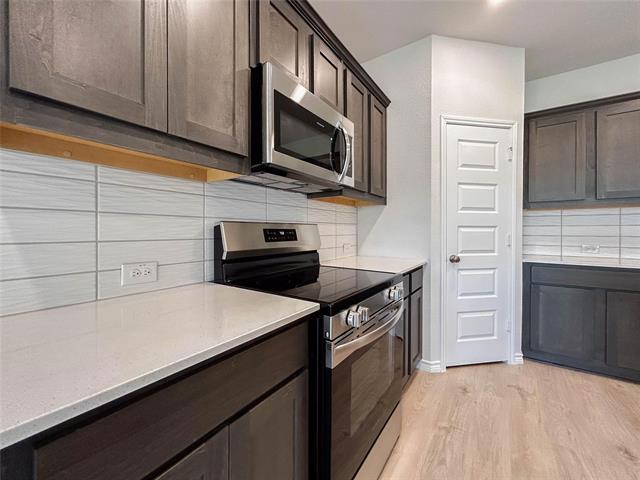 Building Photo - 412 Mockingbird Ln