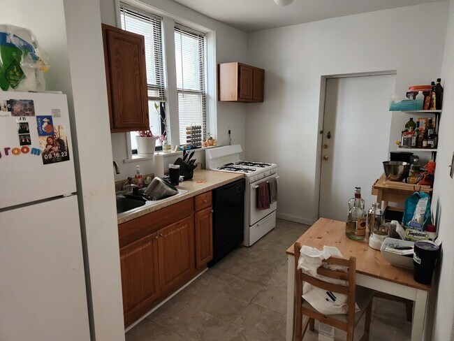 Foto del edificio - 3944 N Fremont St