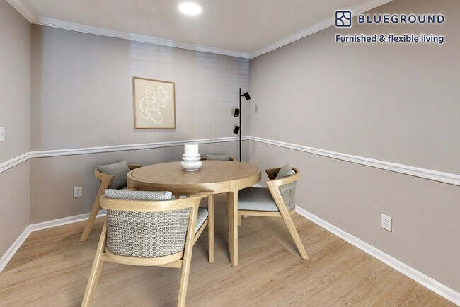 Foto del edificio - 100 Court N Dr