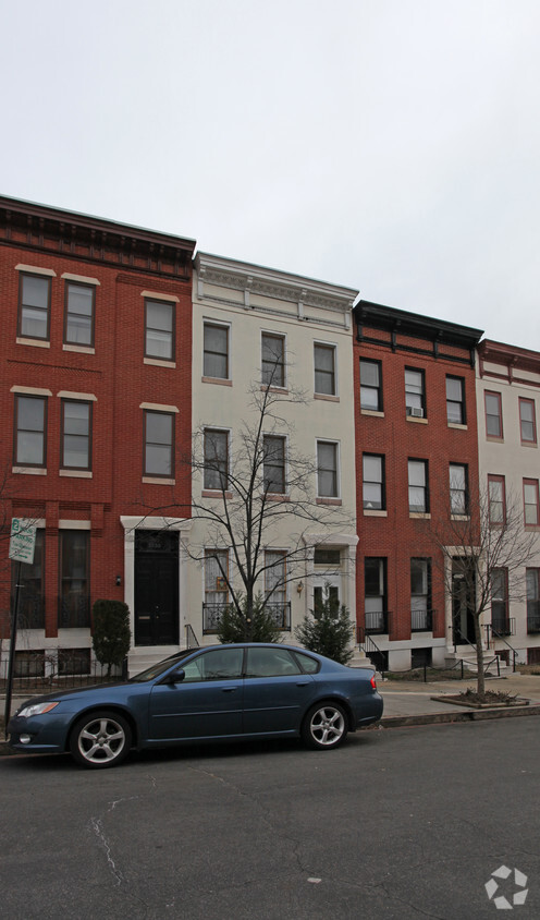 Building Photo - 1731 Bolton St