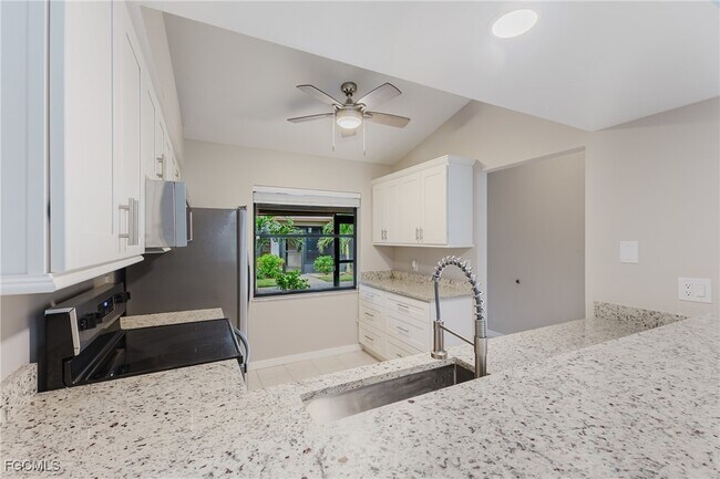 Foto del edificio - 11861 Caraway Ln