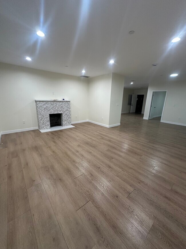 Foto del edificio - 314 S 8th St