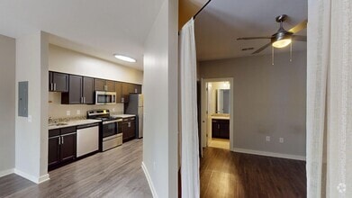 Building Photo - 414 Rosedale Ave