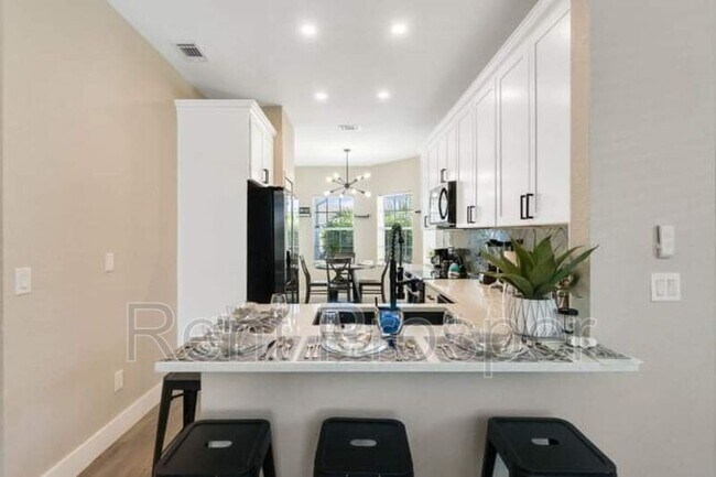 Foto del edificio - 236 Herring St