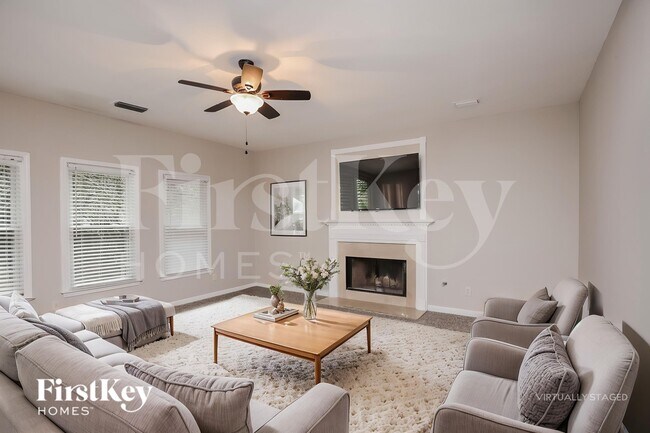 Foto del edificio - 3215 Maple Terrace Dr