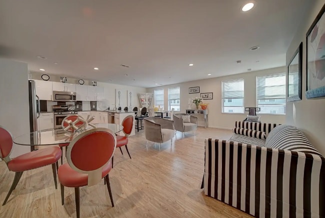 Photo - 820 N 48th St Apartment