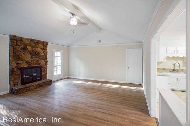 Building Photo - 3 br, 2 bath House - 3387 Hallshire Drive