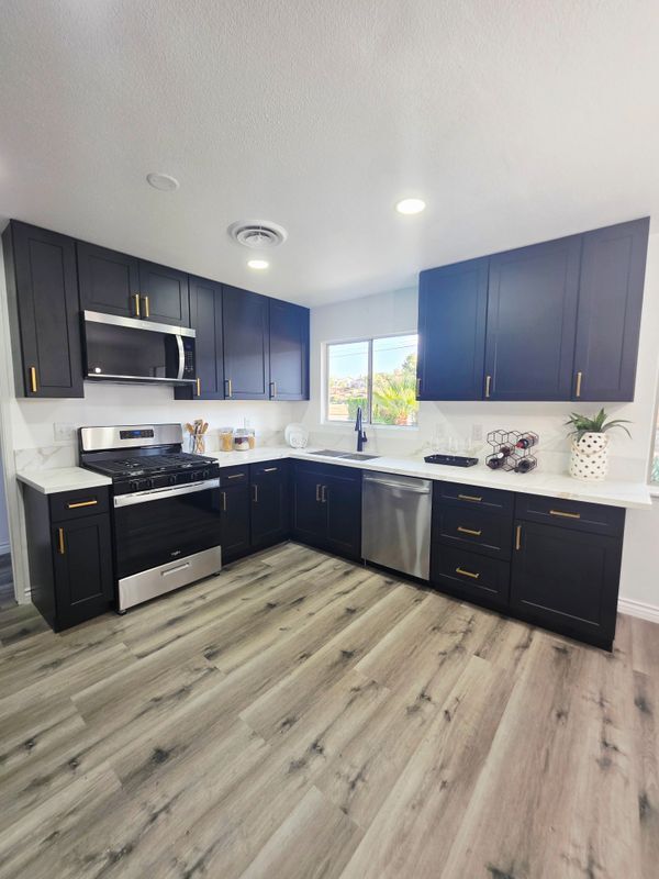Foto del edificio - 7167 Columbia Way