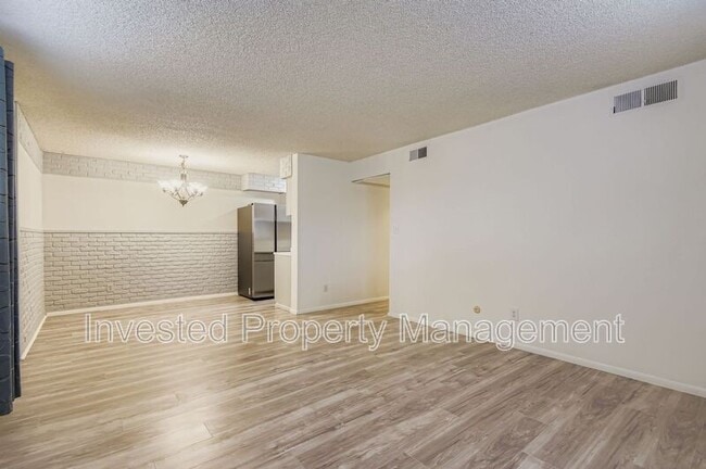 Building Photo - 7755 E Quincy Ave