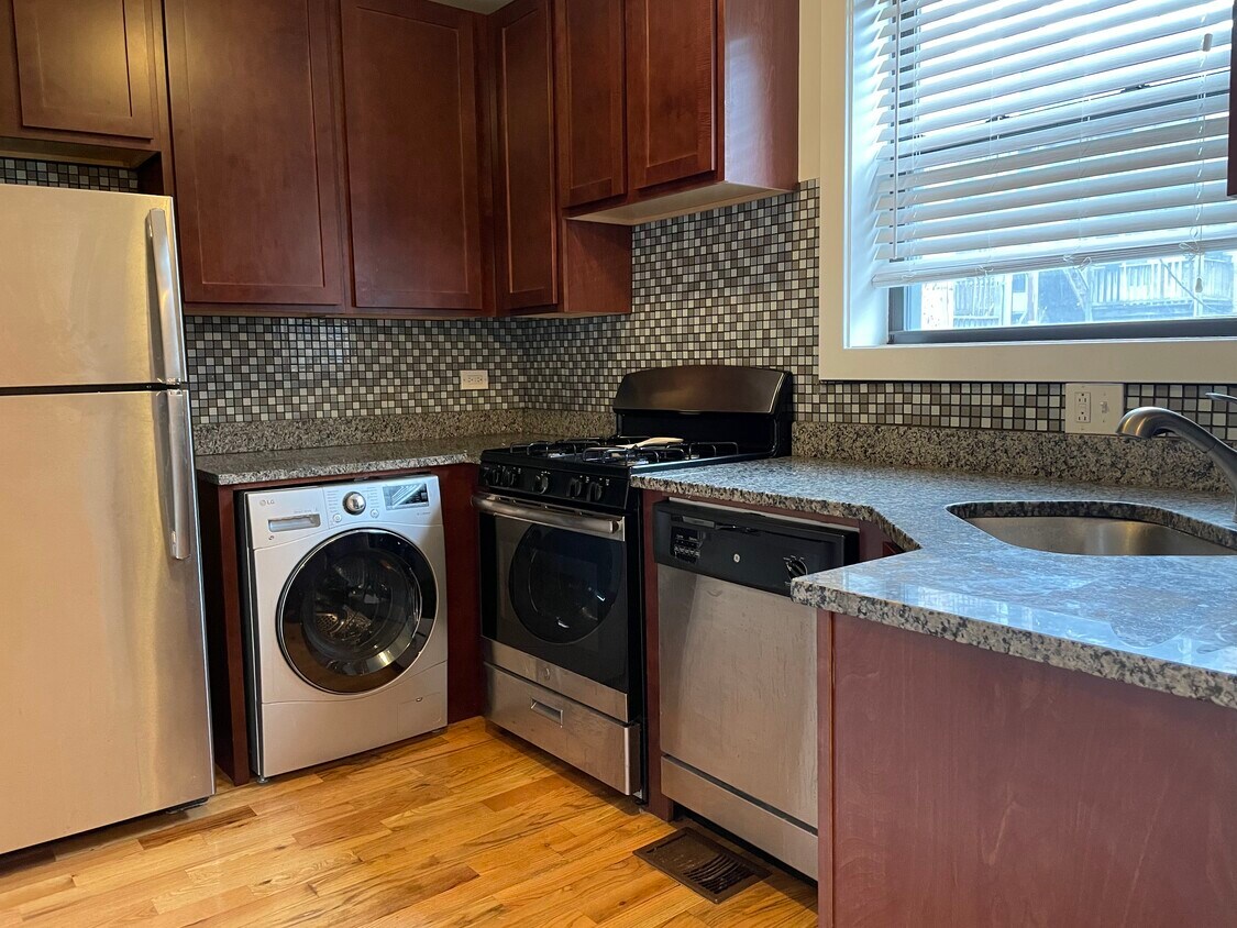 Foto principal - 1133 Oak Ave