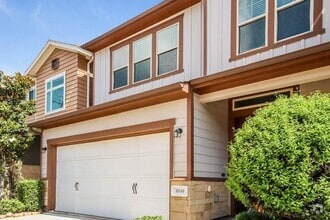 Building Photo - 8840 Ashbloom Ln