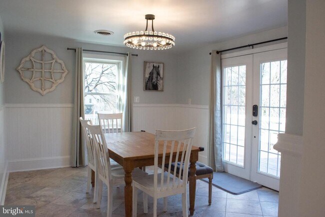 Foto del edificio - 1548 Weston Ln