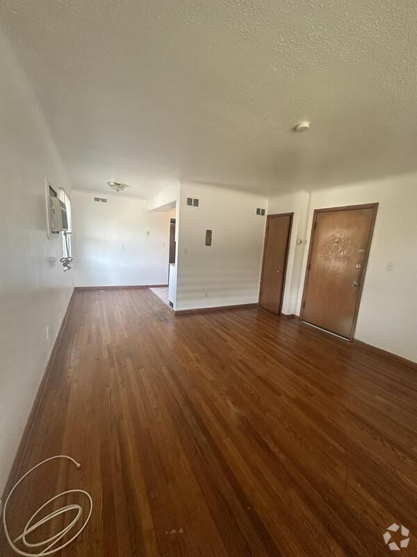 Building Photo - 4201 Rocky River Dr