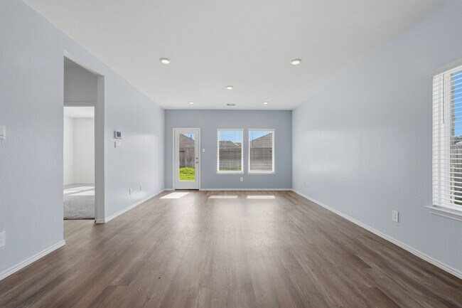 Building Photo - 23818 Desert Brush Ct
