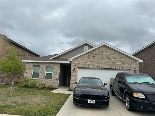 Primary Photo - 10317 Castle Lyons Ln