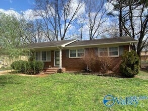 Building Photo - 388 Jack Coleman Dr NW