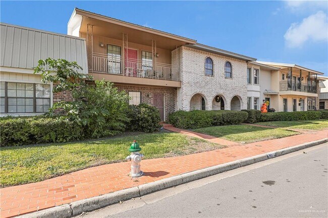 Foto del edificio - 19 S 5th St