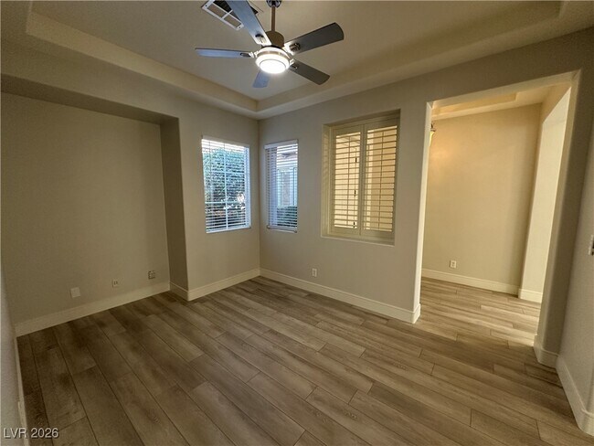 Building Photo - 10447 Garden Rose Dr