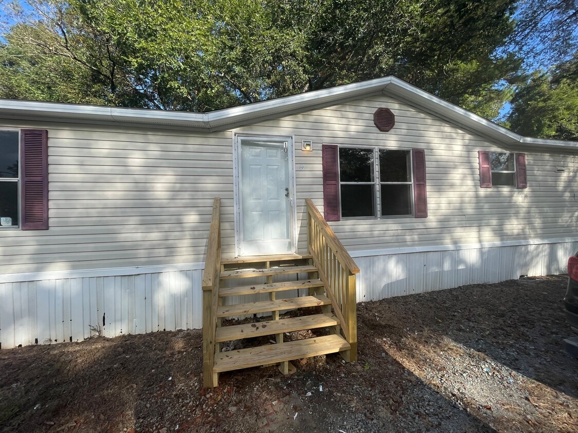 Primary Photo - 1400 Jefferson St