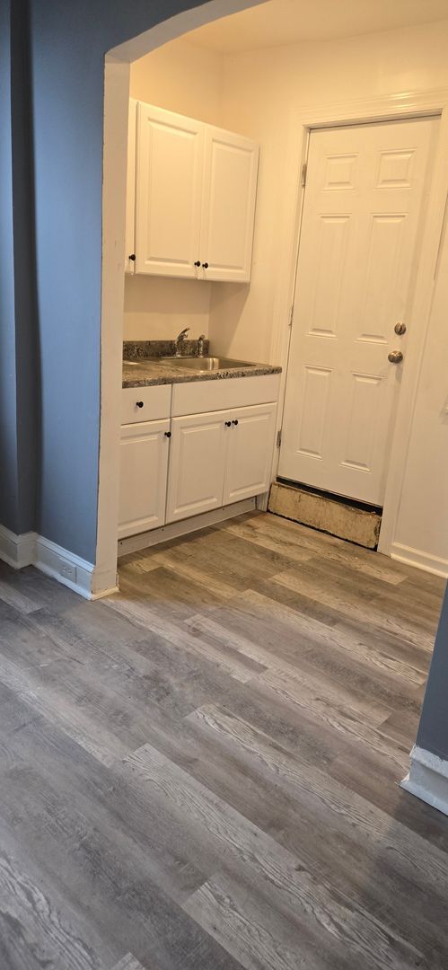 Foto del edificio - 4826 Old York Rd