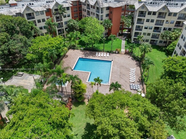 Foto del edificio - 8120 Geneva Ct
