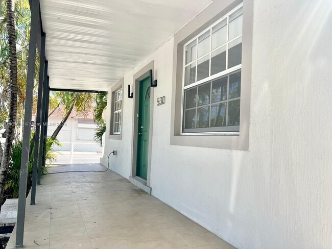 Foto del edificio - 530 SW 14th Ave