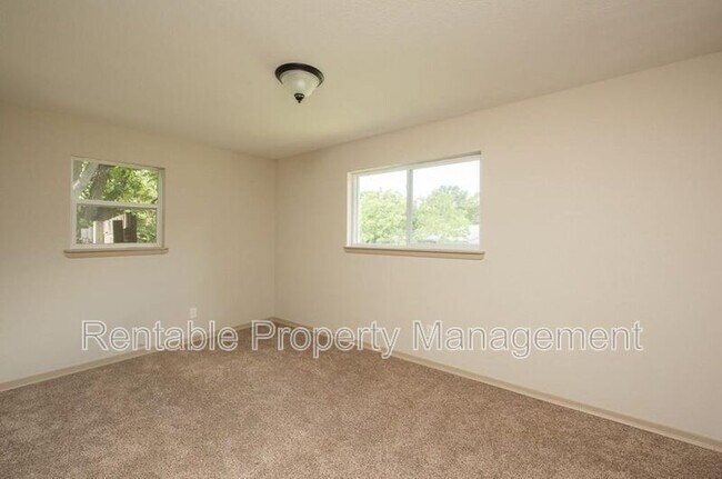 Building Photo - 5209 Rector Ave