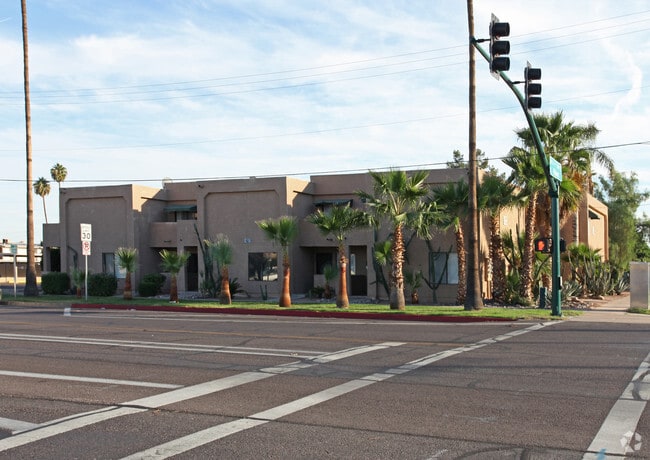 Building Photo - LaMar Apartments