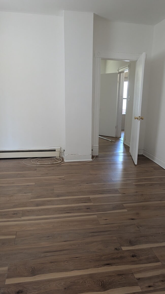 Foto del edificio - 3708 Lawson St