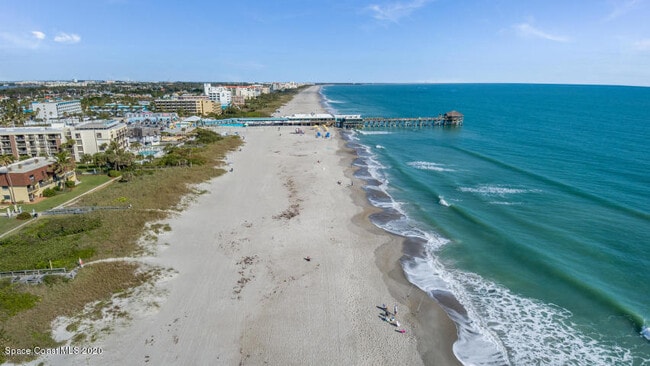 Building Photo - 4850 Ocean Beach Blvd