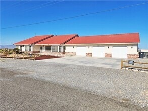 Building Photo - 3260 Helicopter Ave
