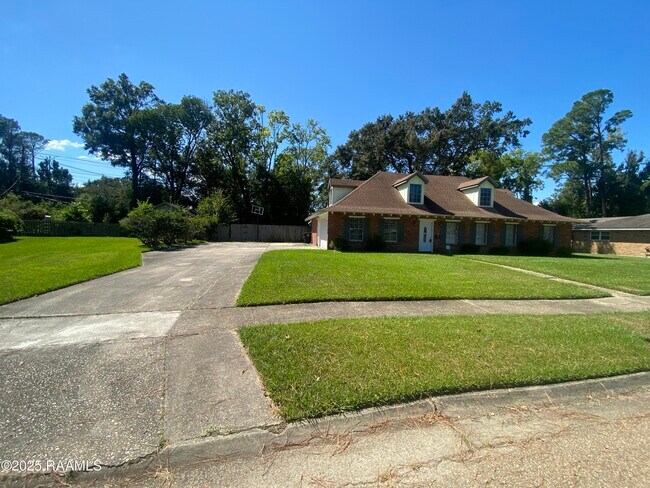 Foto del edificio - 1656 Bellridge Dr
