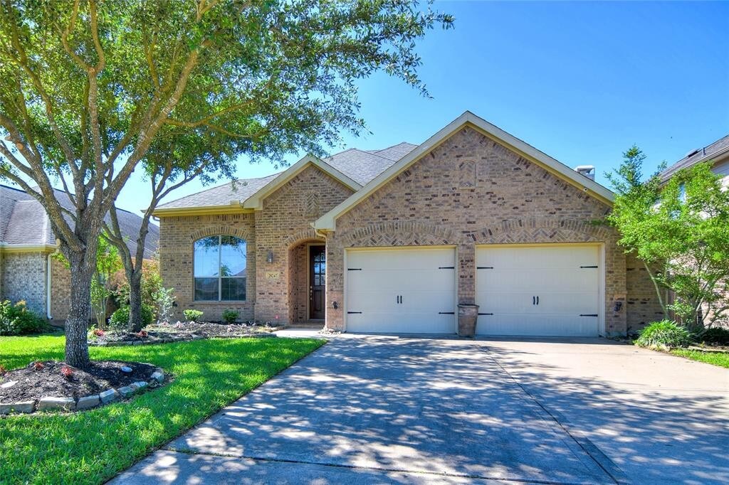 Primary Photo - 28247 Stonestead Dr