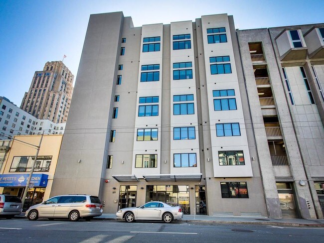 Foto del edificio - 277 Golden Gate Ave