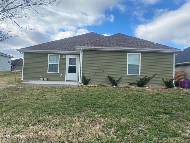 Foto del edificio - 2529 S Willard Ave