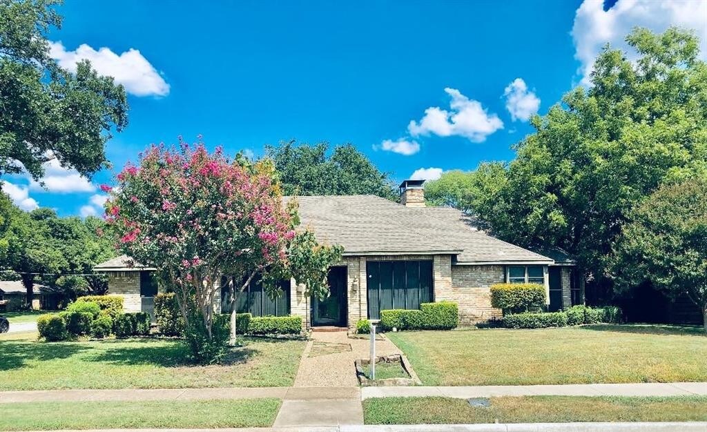 Primary Photo - 1101 E Spring Valley Rd