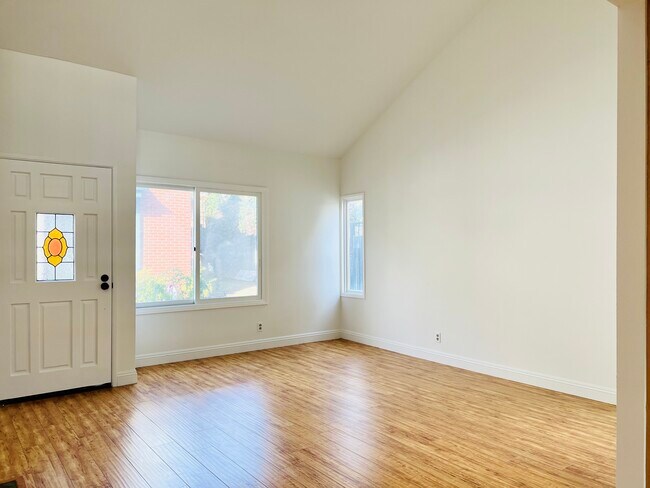 Foto del edificio - 3832 W Avenue 43